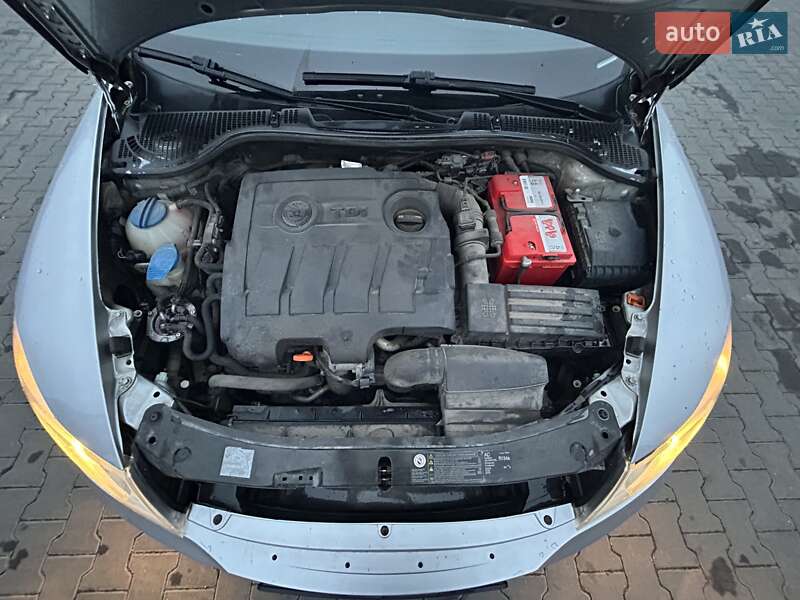 Универсал Skoda Octavia 2011 в Зборове