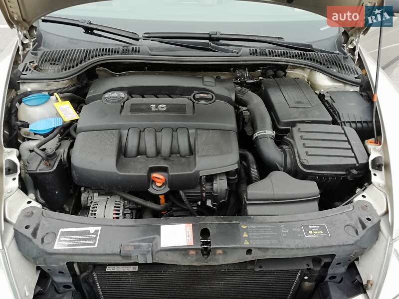 Универсал Skoda Octavia 2005 в Ровно