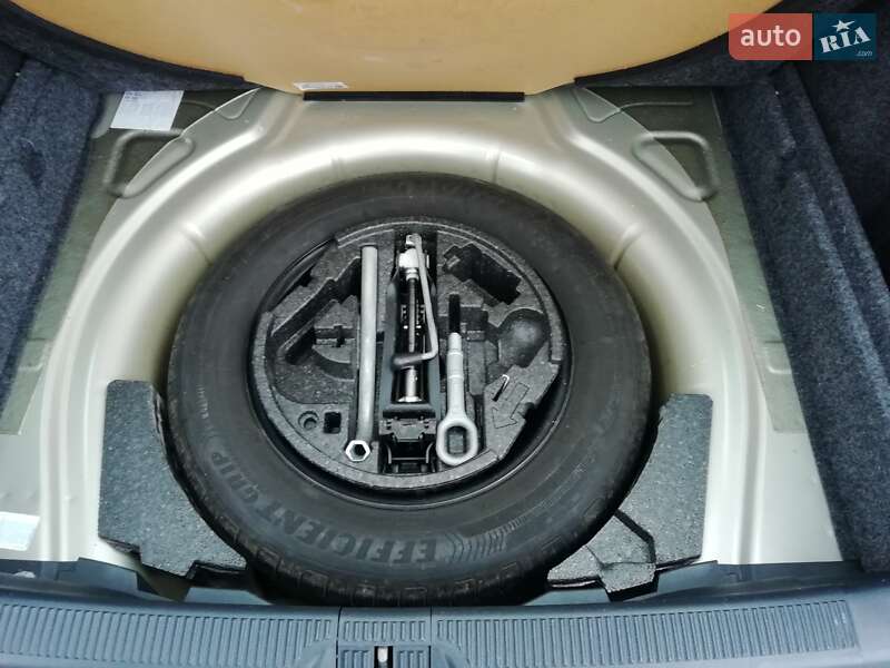 Универсал Skoda Octavia 2005 в Ровно