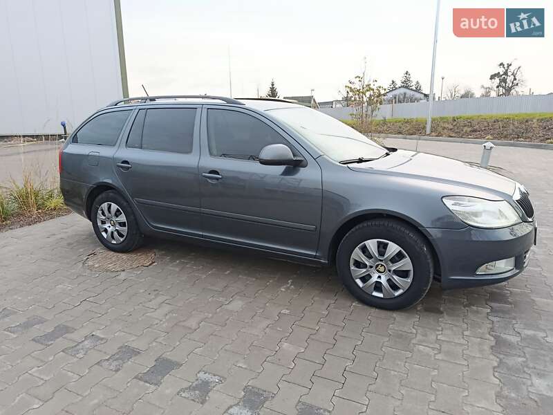 Универсал Skoda Octavia 2009 в Львове фото 10 Универсал Skoda Octavia 2009 в Львове