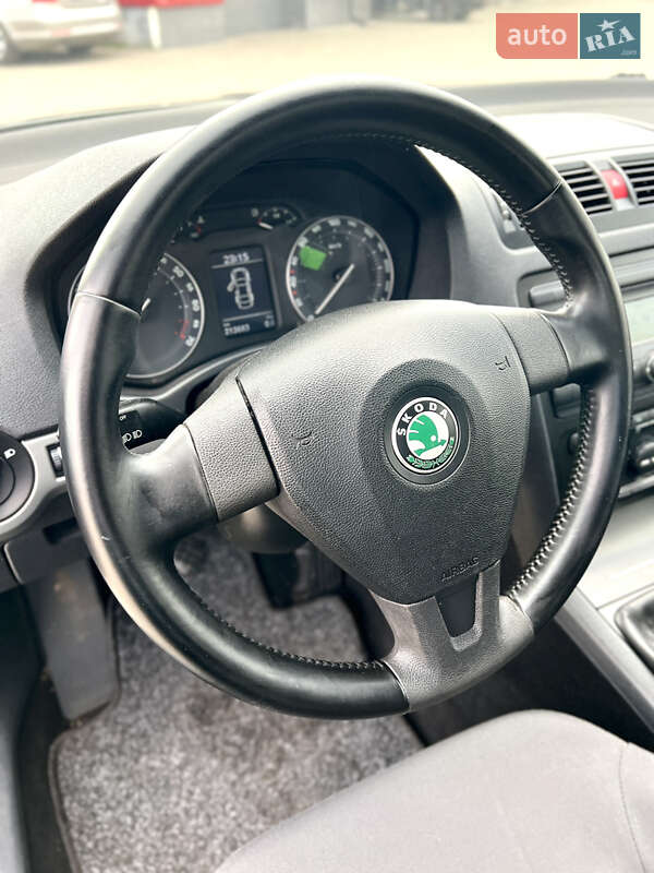 Ліфтбек Skoda Octavia 2006 в Лубнах