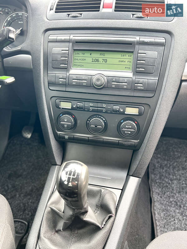 Ліфтбек Skoda Octavia 2006 в Лубнах