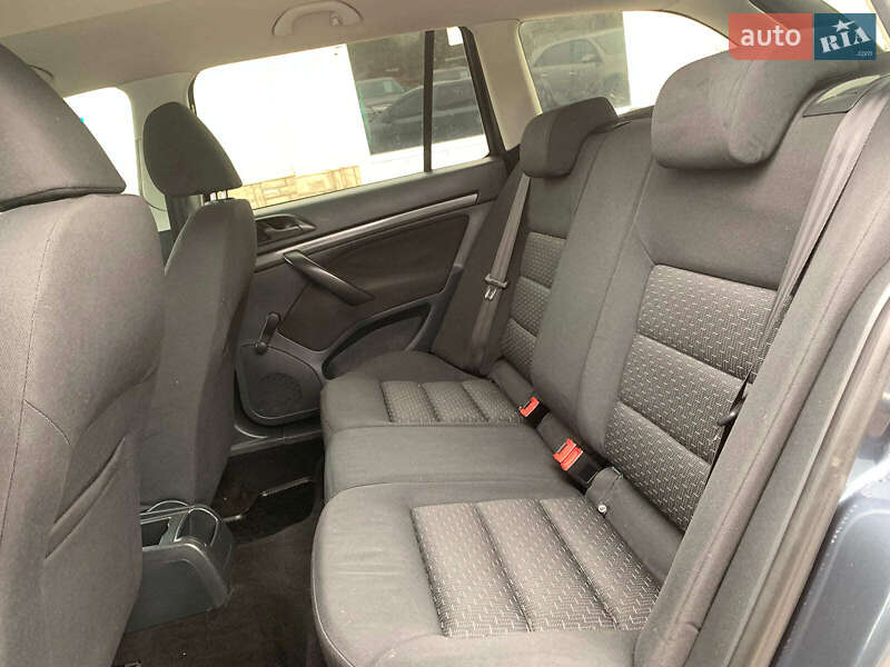 Универсал Skoda Octavia 2010 в Виннице