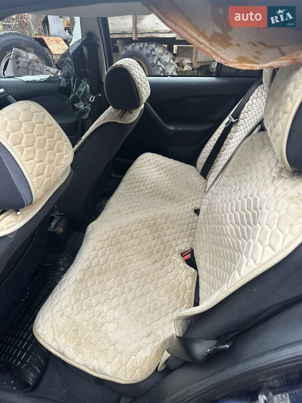 Универсал Skoda Octavia 2002 в Тячеве