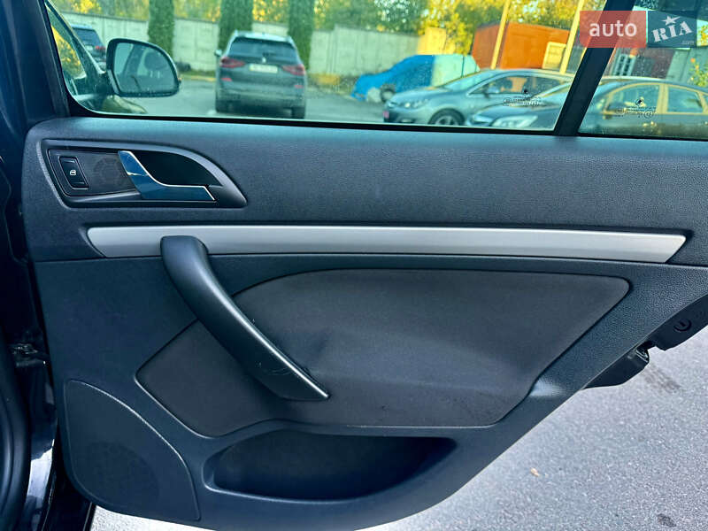 Універсал Skoda Octavia 2010 в Рівному