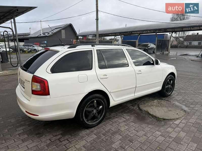 Универсал Skoda Octavia 2010 в Шепетовке