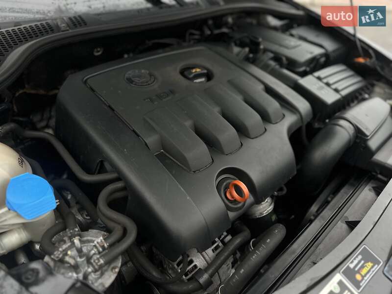 Лифтбек Skoda Octavia 2008 в Киеве