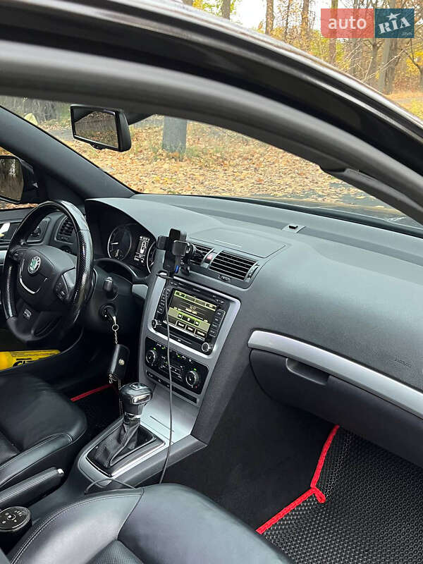 Универсал Skoda Octavia 2011 в Радомышле фото 21 Универсал Skoda Octavia 2011 в Радомышле