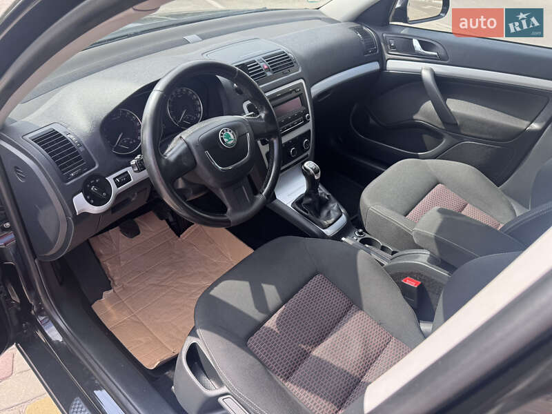 Універсал Skoda Octavia 2011 в Луцьку