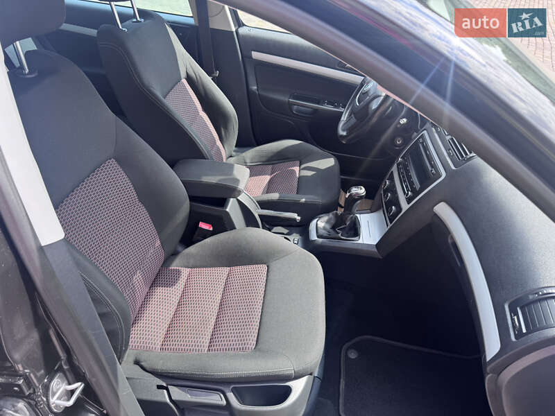 Універсал Skoda Octavia 2011 в Луцьку