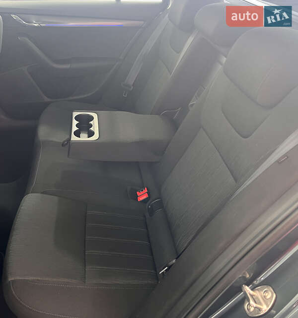 Універсал Skoda Octavia 2018 в Львові фото 10 Універсал Skoda Octavia 2018 в Львові