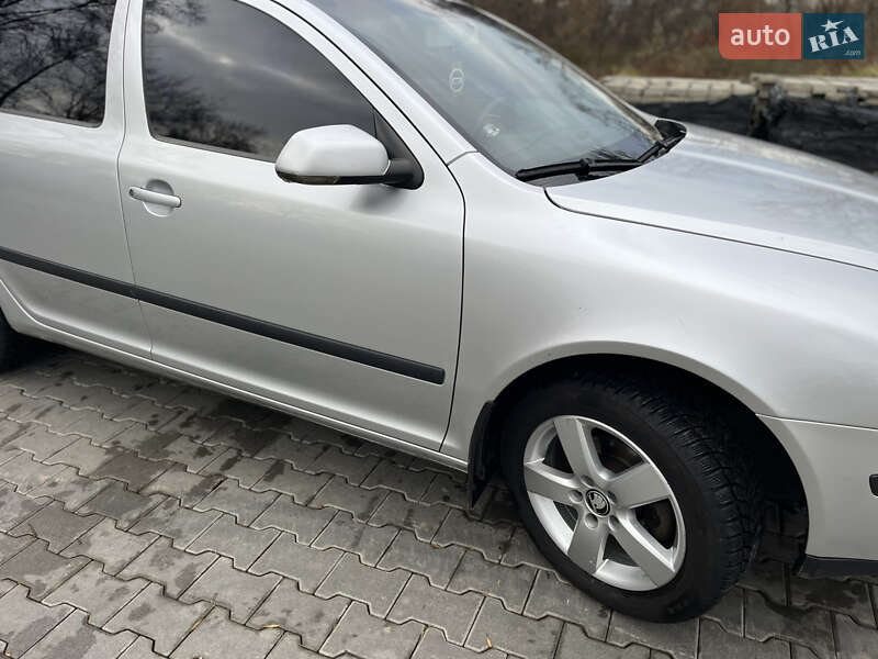 Универсал Skoda Octavia 2008 в Дрогобыче