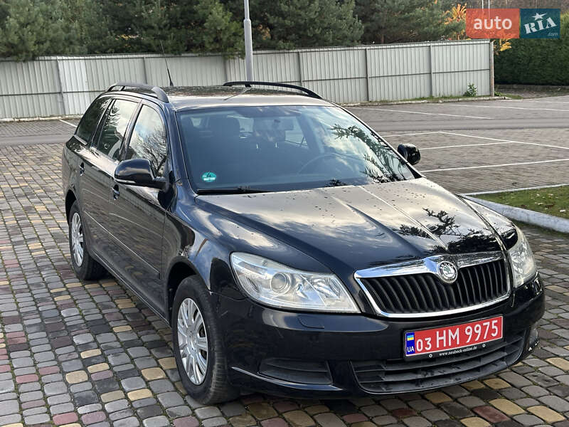 Универсал Skoda Octavia 2010 в Луцке