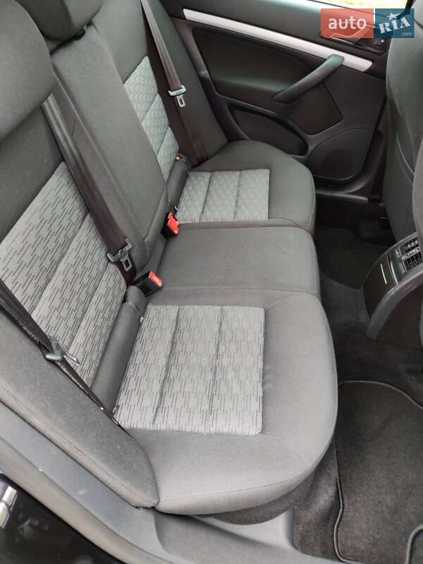 Универсал Skoda Octavia 2012 в Барышевке