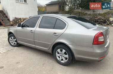 Лифтбек Skoda Octavia 2009 в Ровно