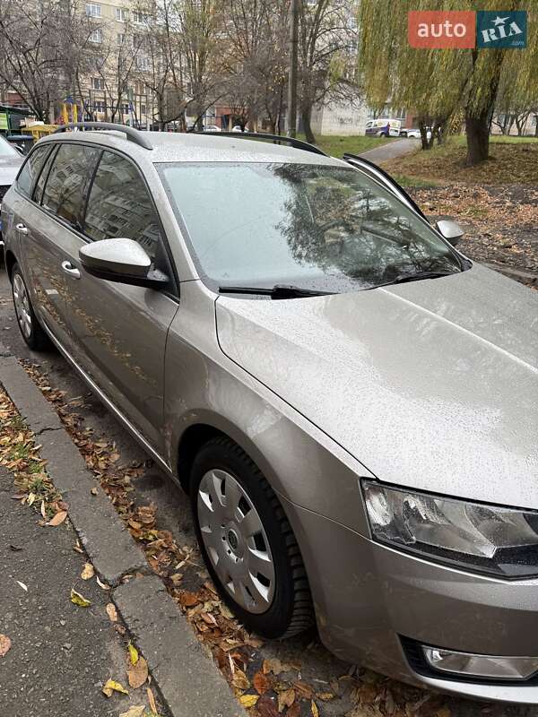 Універсал Skoda Octavia 2016 в Львові фото 5 Універсал Skoda Octavia 2016 в Львові