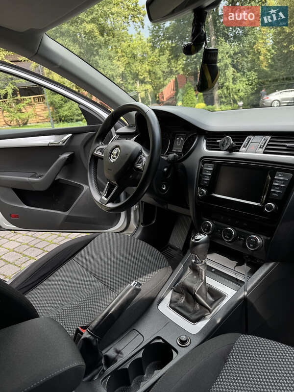 Універсал Skoda Octavia 2016 в Львові фото 12 Універсал Skoda Octavia 2016 в Львові