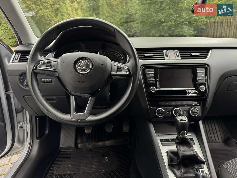 Універсал Skoda Octavia 2016 в Львові фото 38 Універсал Skoda Octavia 2016 в Львові