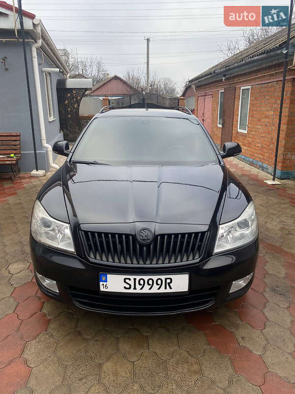 Универсал Skoda Octavia 2010 в Любашевке
