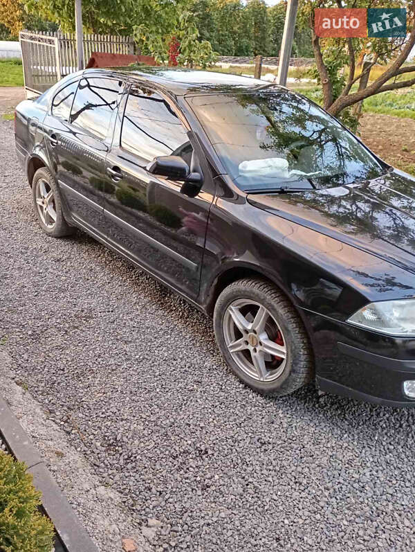 Ліфтбек Skoda Octavia 2006 в Виноградові