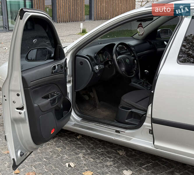 Универсал Skoda Octavia 2005 в Днепре