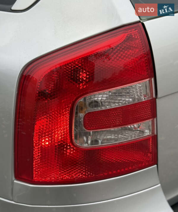 Универсал Skoda Octavia 2005 в Днепре