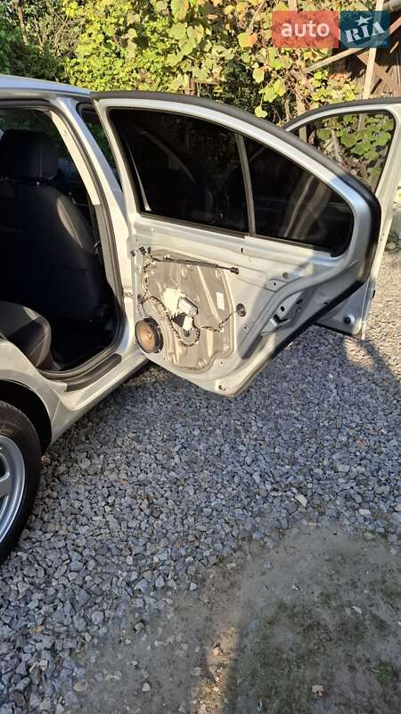 Ліфтбек Skoda Octavia 2005 в Рогатині фото 5 Ліфтбек Skoda Octavia 2005 в Рогатині