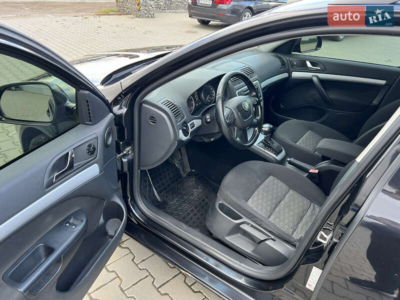 Универсал Skoda Octavia 2010 в Черновцах