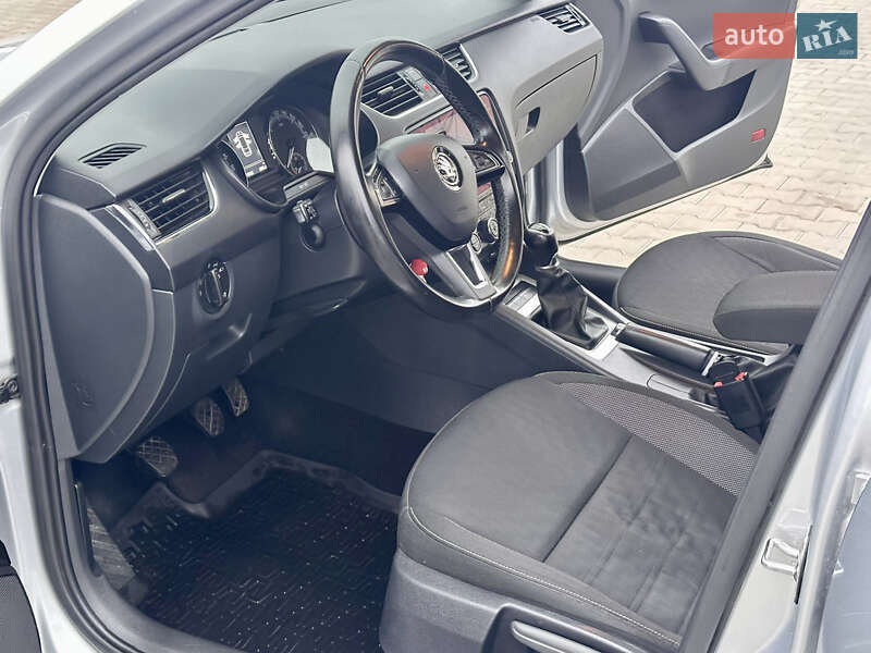 Универсал Skoda Octavia 2017 в Луцке