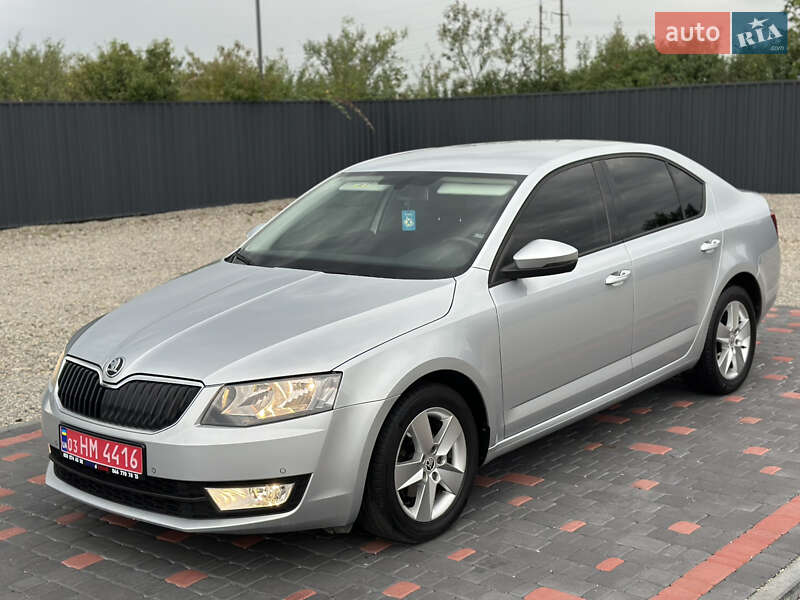 Ліфтбек Skoda Octavia 2015 в Береговому фото 13 Ліфтбек Skoda Octavia 2015 в Береговому