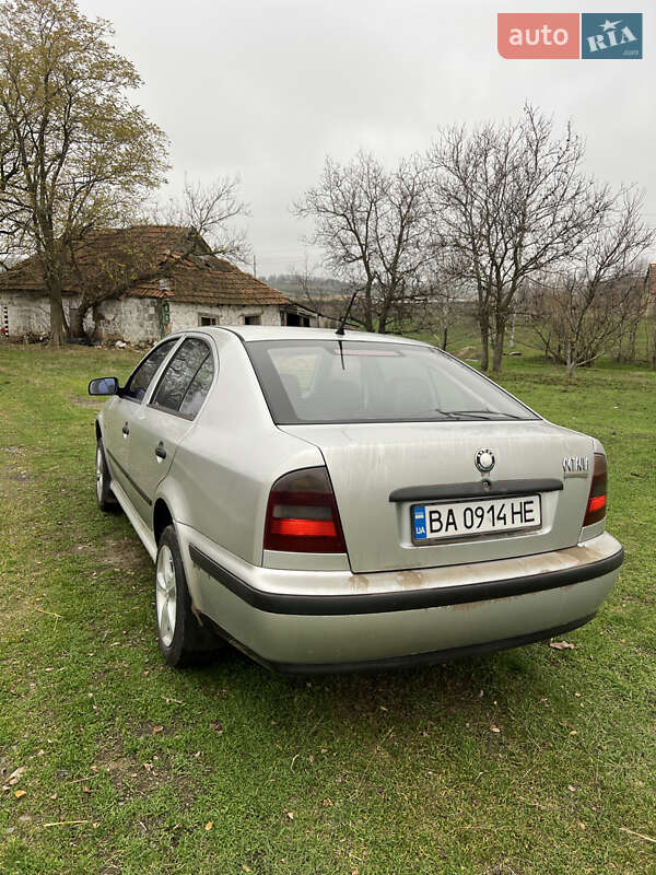 Лифтбек Skoda Octavia 2000 в Софиевке фото 4 Лифтбек Skoda Octavia 2000 в Софиевке