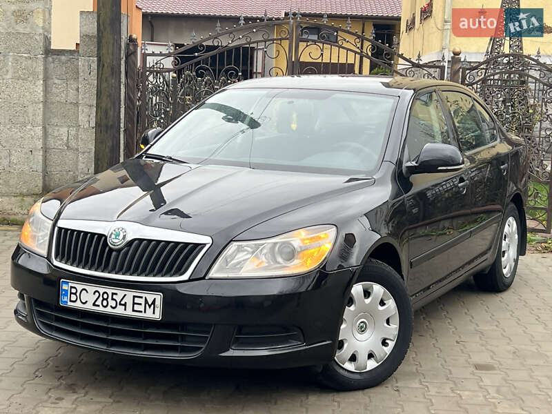 Лифтбек Skoda Octavia 2011 в Самборе