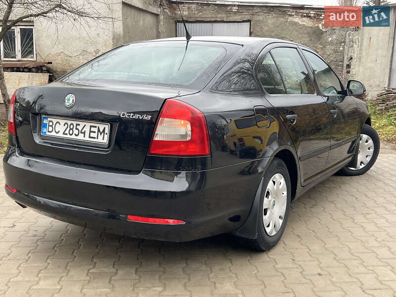 Лифтбек Skoda Octavia 2011 в Самборе