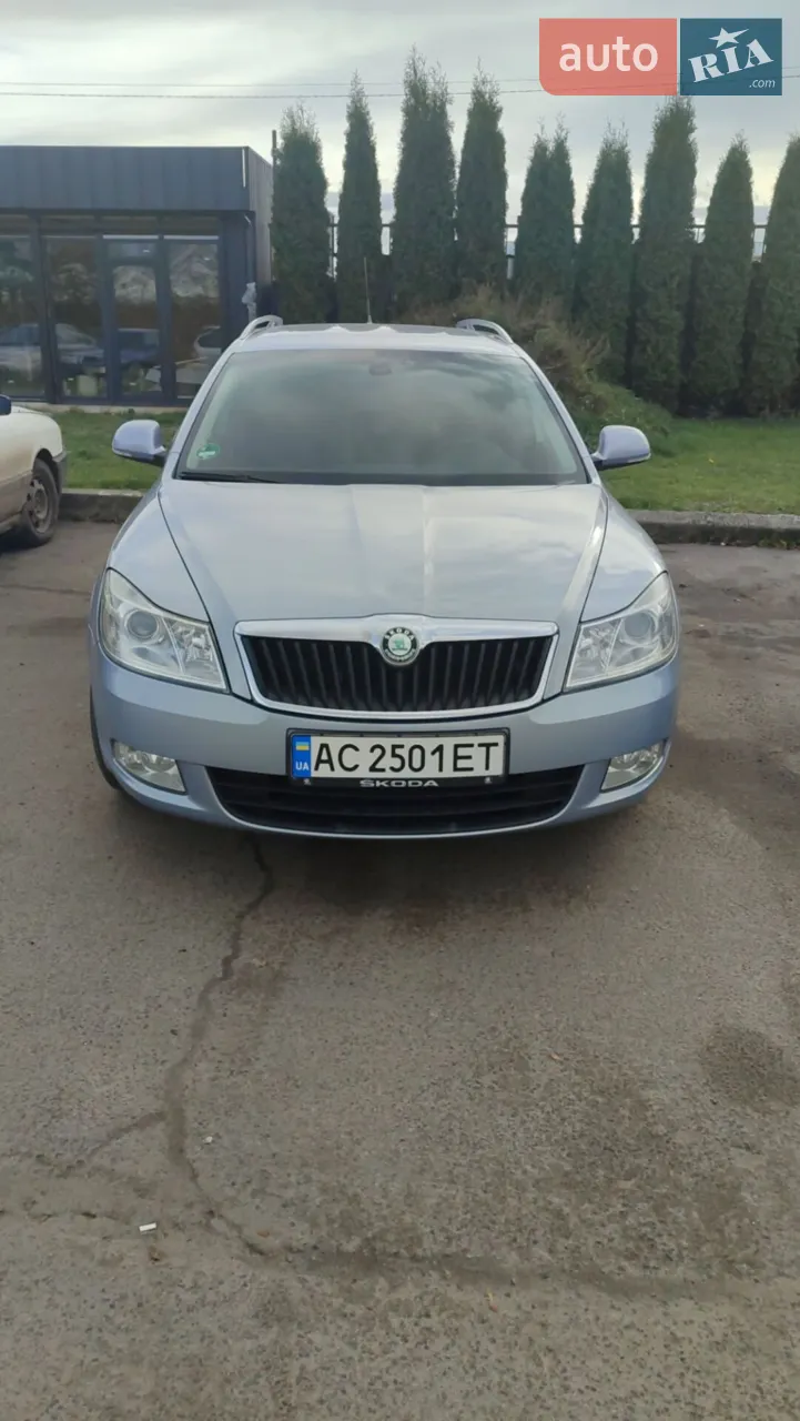 2010 Skoda Octavia - мініатюра 11