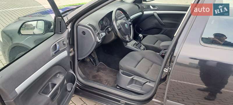 Лифтбек Skoda Octavia 2007 в Нововолынске