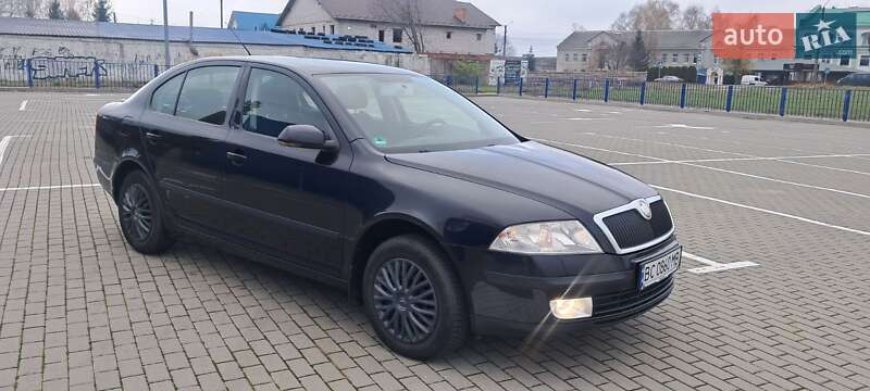 Лифтбек Skoda Octavia 2007 в Нововолынске