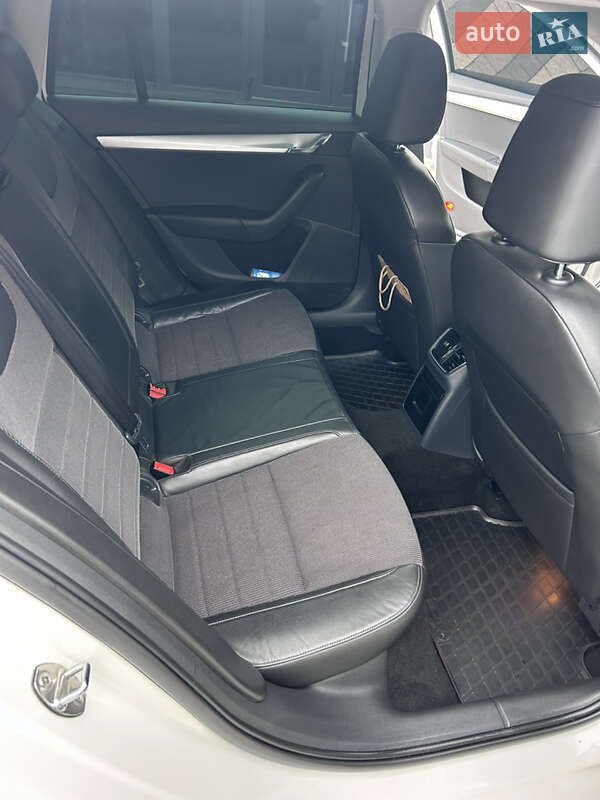 Універсал Skoda Octavia 2013 в Львові фото 13 Універсал Skoda Octavia 2013 в Львові