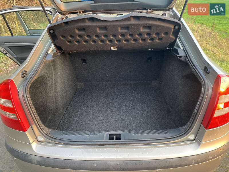 Лифтбек Skoda Octavia 2012 в Луцке фото 5 Лифтбек Skoda Octavia 2012 в Луцке