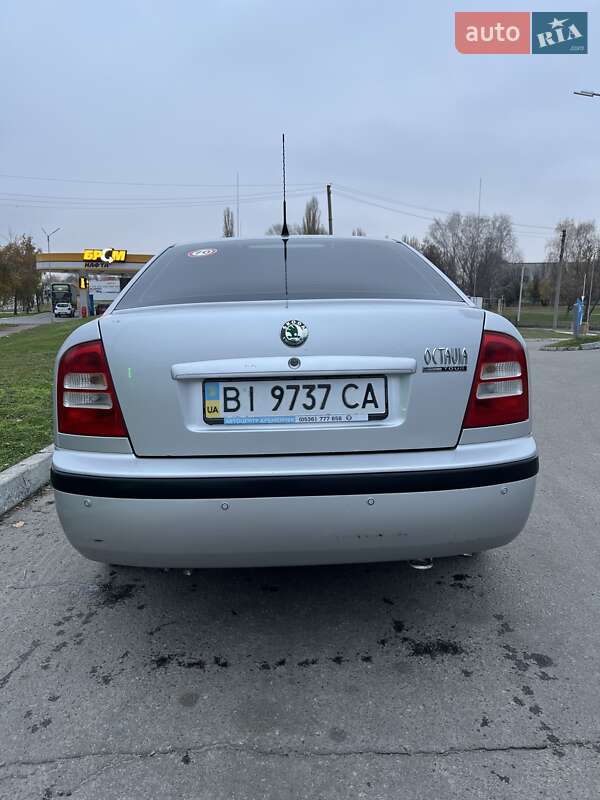 Лифтбек Skoda Octavia 2006 в Кременчуге