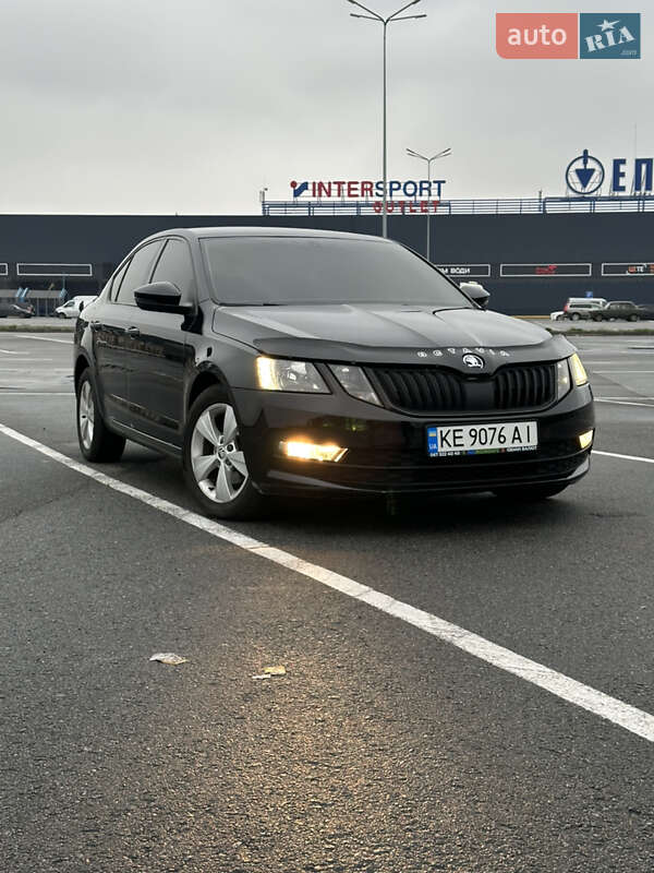 Лифтбек Skoda Octavia 2018 в Днепре фото 2 Лифтбек Skoda Octavia 2018 в Днепре