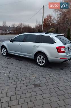 Універсал Skoda Octavia 2016 в Вишнівці