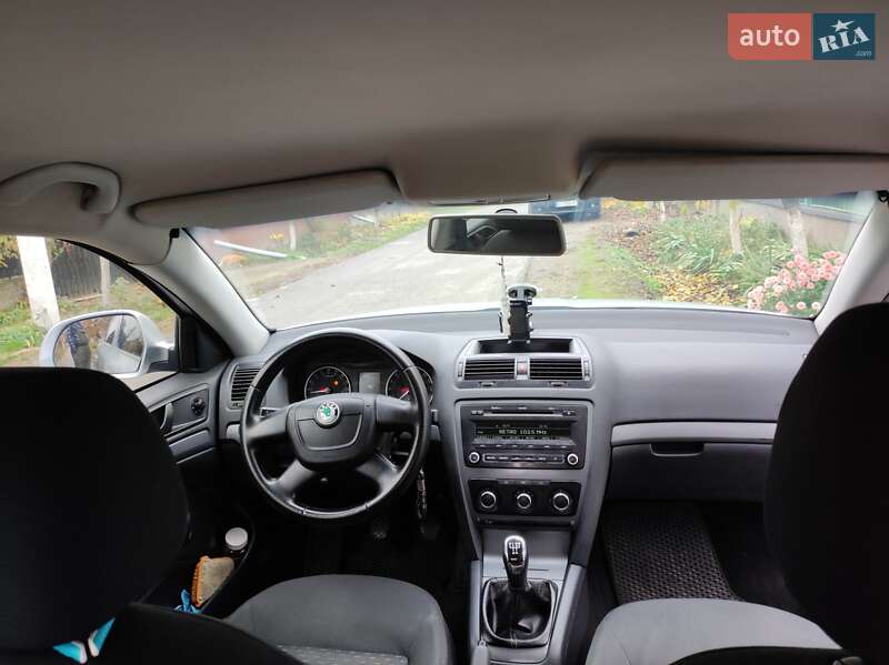 Ліфтбек Skoda Octavia 2012 в Береговому