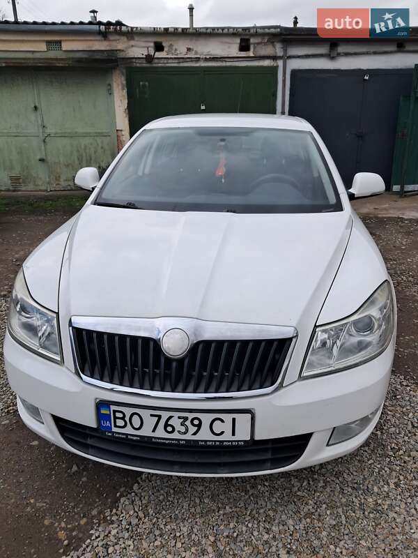 Лифтбек Skoda Octavia 2009 в Ивано-Франковске фото Лифтбек Skoda Octavia 2009 в Ивано-Франковске