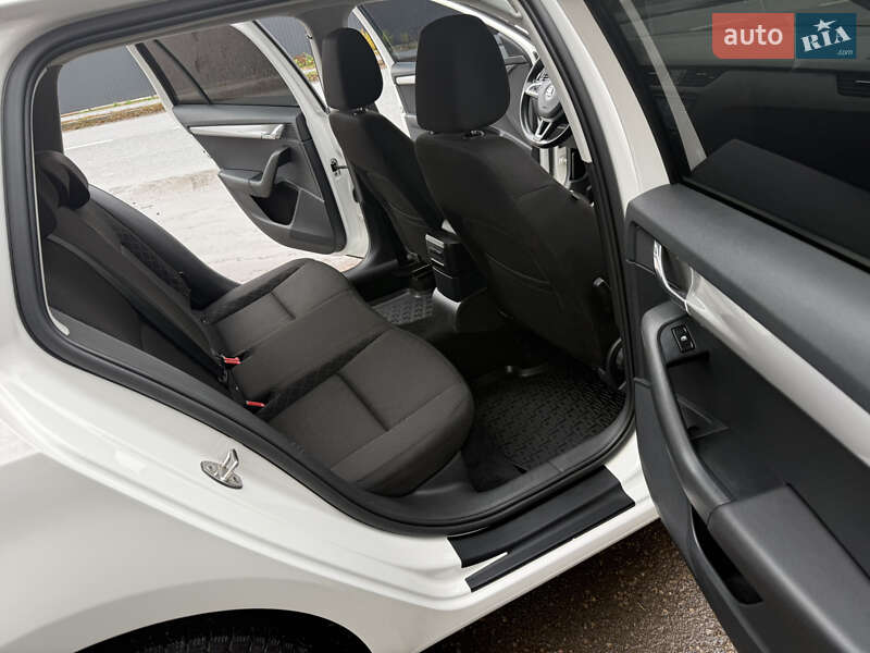 Універсал Skoda Octavia 2017 в Тульчині