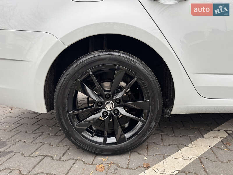 Универсал Skoda Octavia 2019 в Киеве