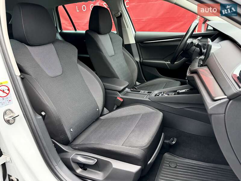 Універсал Skoda Octavia 2021 в Ковелі