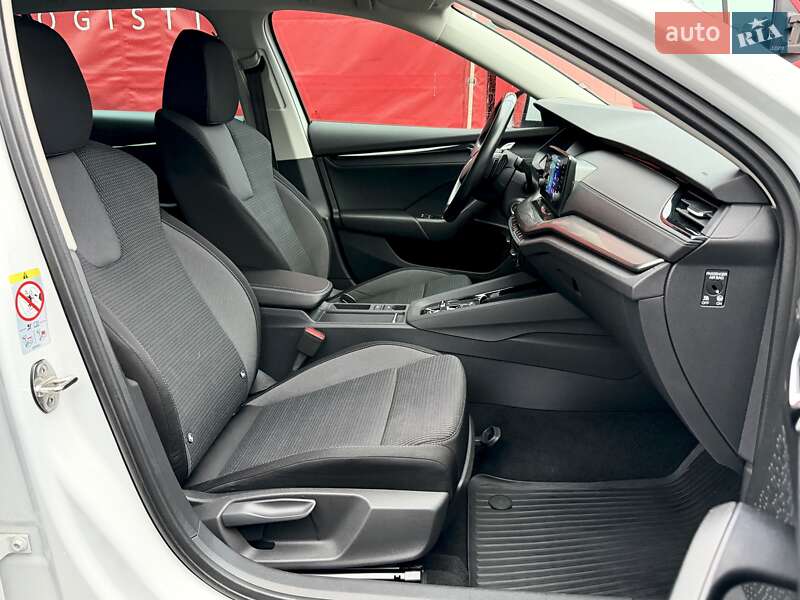 Універсал Skoda Octavia 2021 в Ковелі