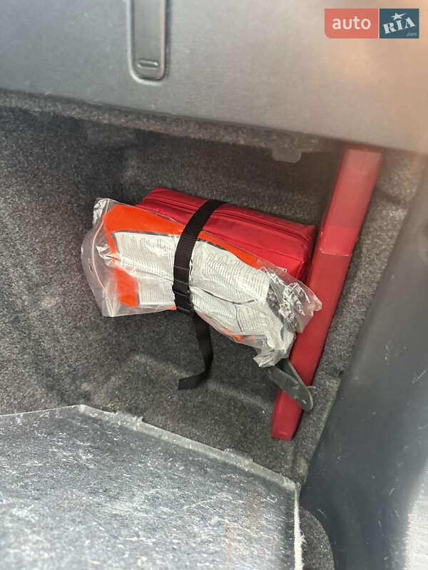 Универсал Skoda Octavia 2010 в Днепре фото 46 Универсал Skoda Octavia 2010 в Днепре