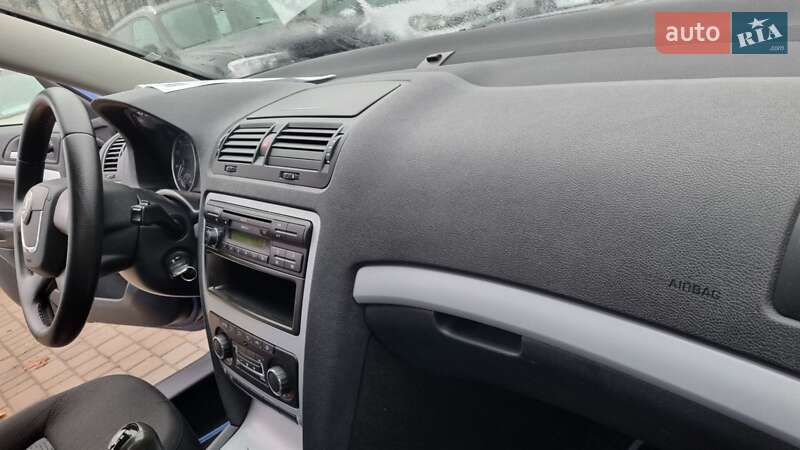 Універсал Skoda Octavia 2010 в Полтаві