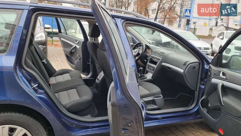 Універсал Skoda Octavia 2010 в Полтаві